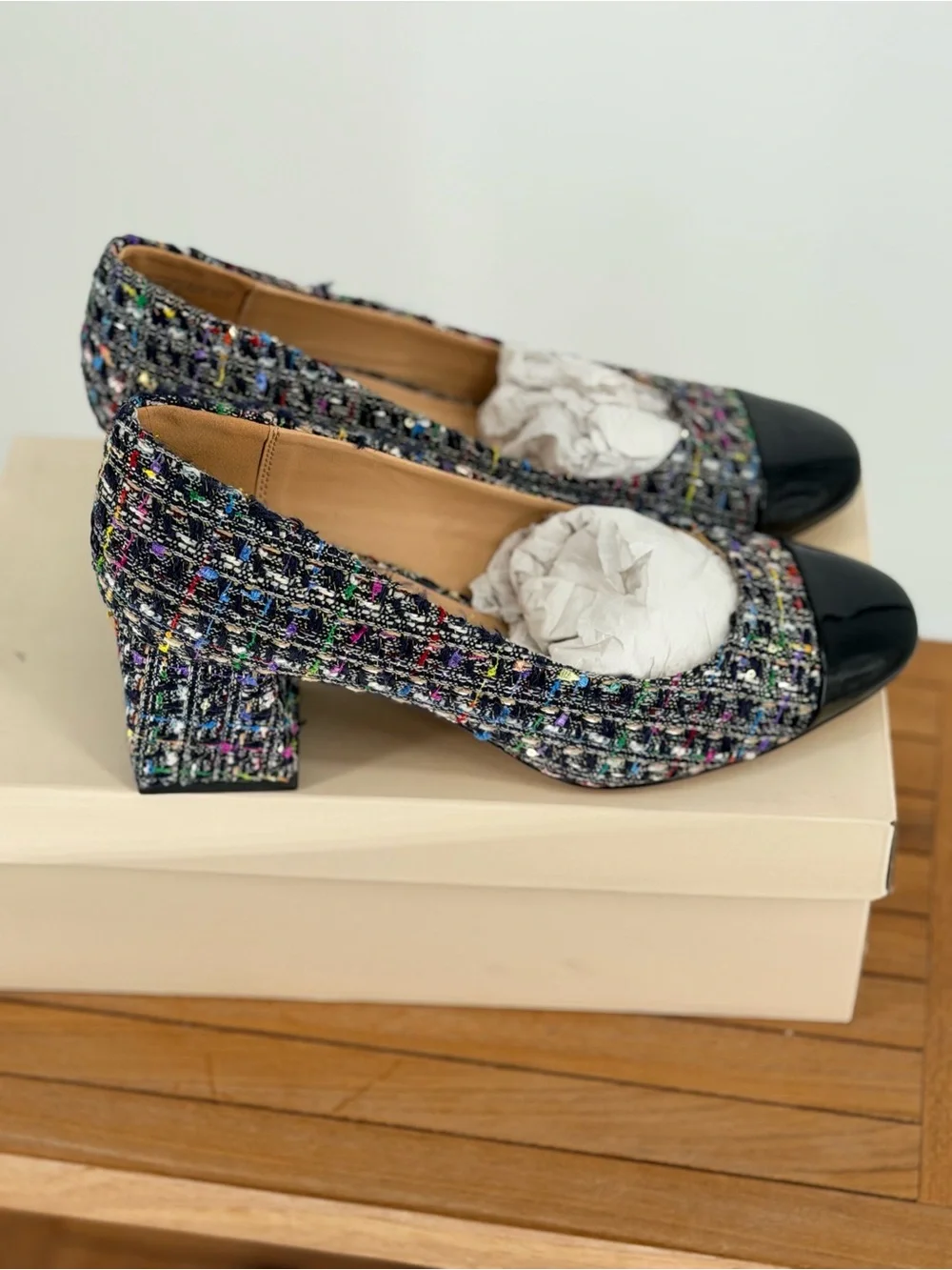New on 34th Women’s Tweed Pumps with Black Patent Cap Toesize 9.5M